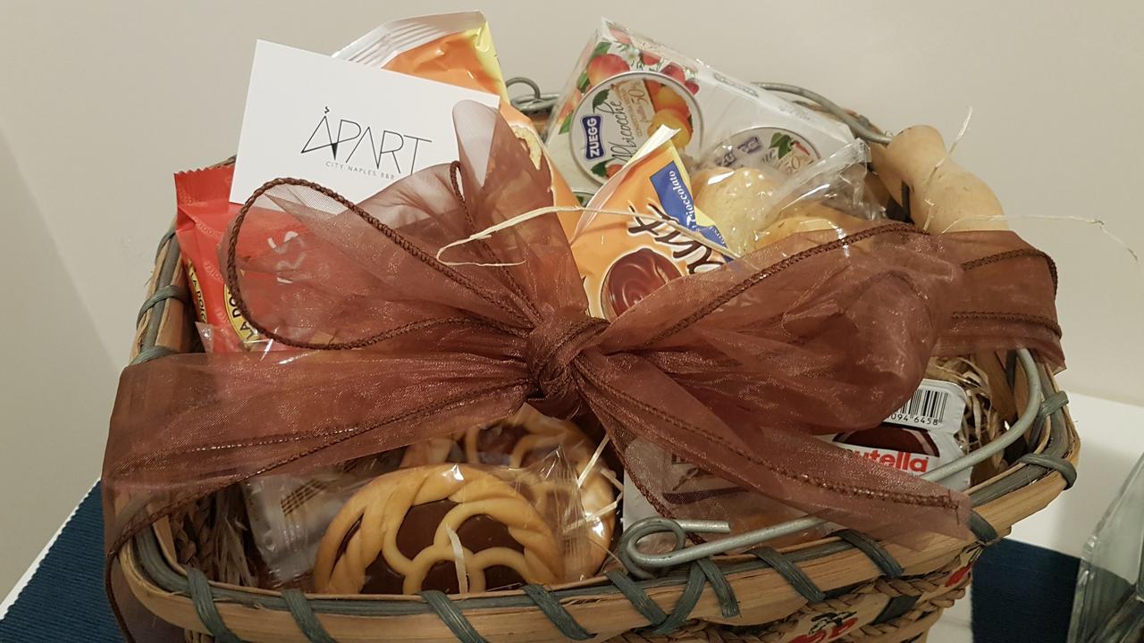 Apartcity Naples B&B 外观 照片
