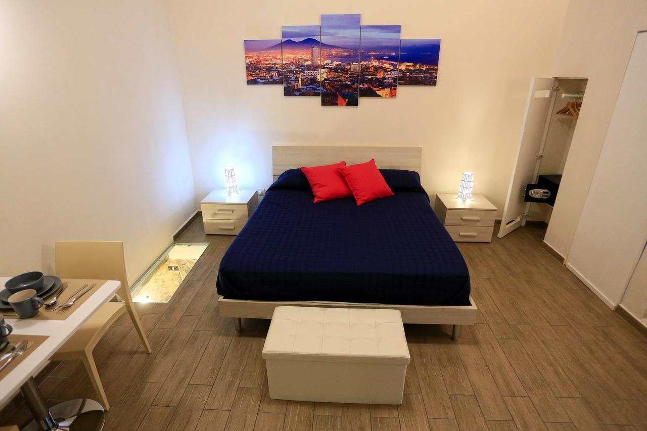 Apartcity Naples B&B 外观 照片