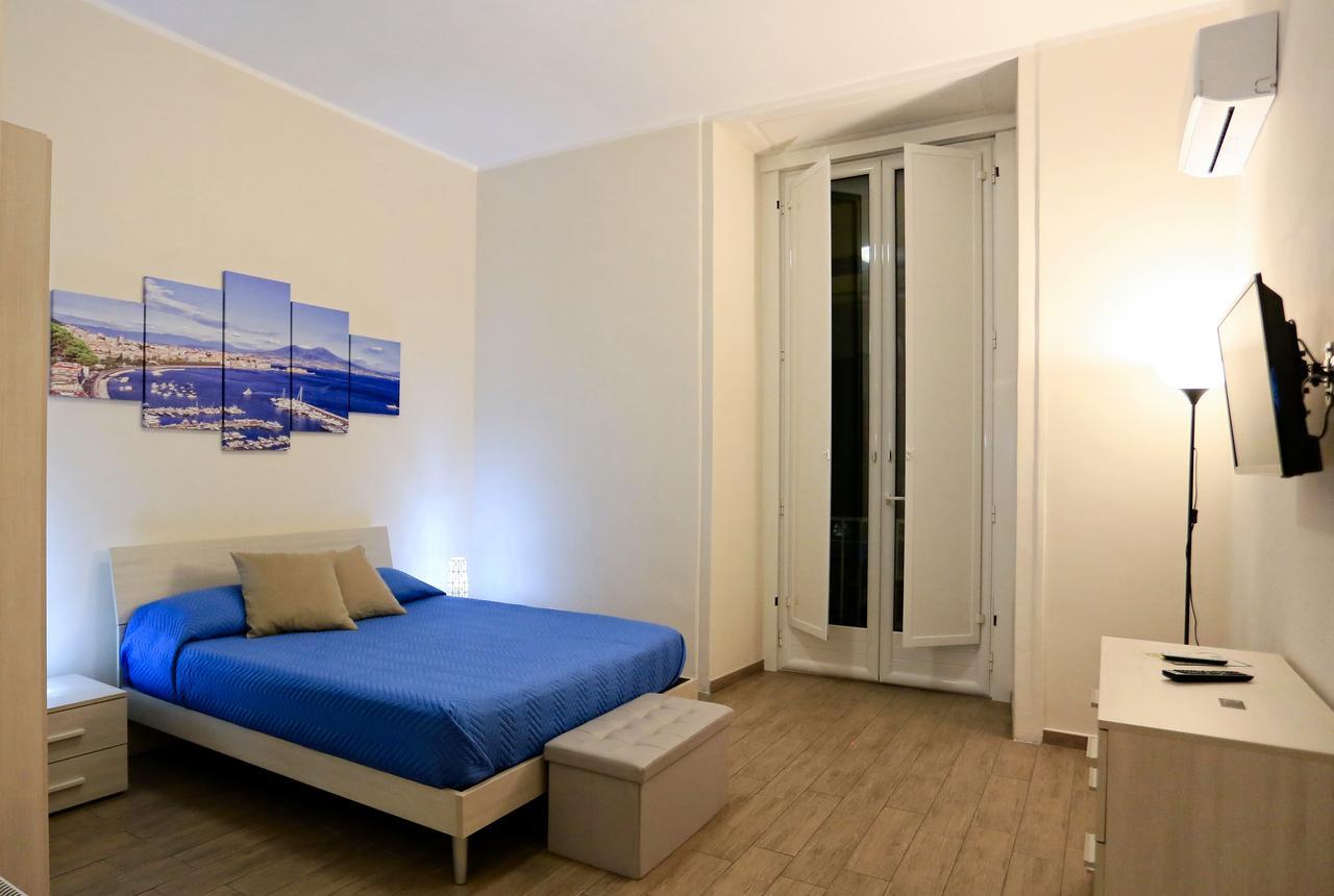 Apartcity Naples B&B 外观 照片