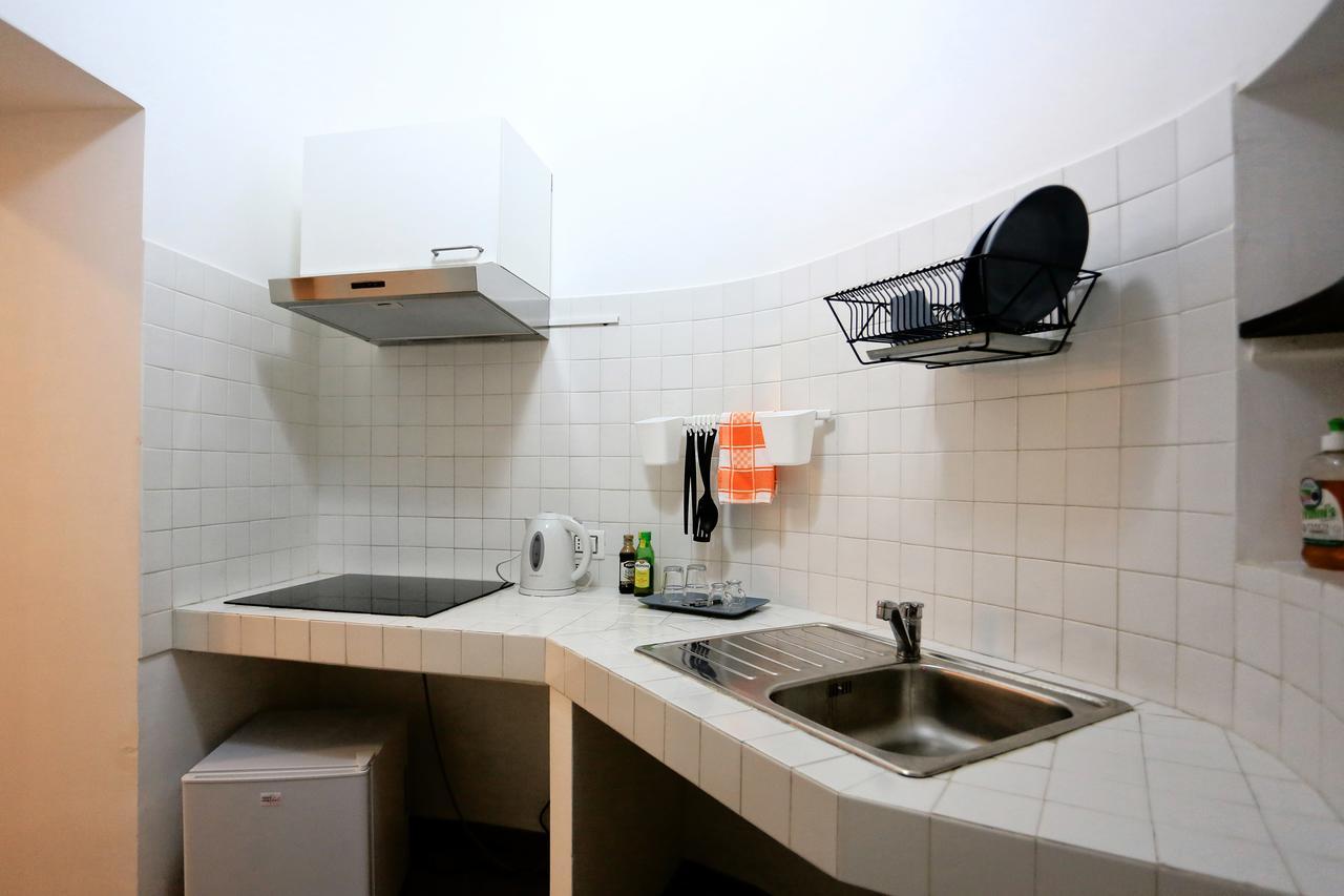 Apartcity Naples B&B 外观 照片