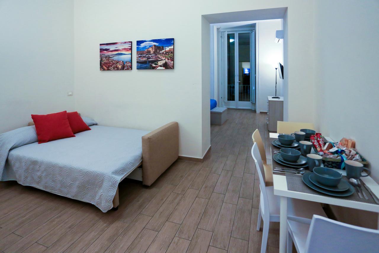 Apartcity Naples B&B 外观 照片